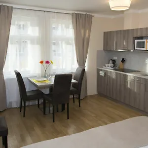 Limes Hotel apartamentowy Praga